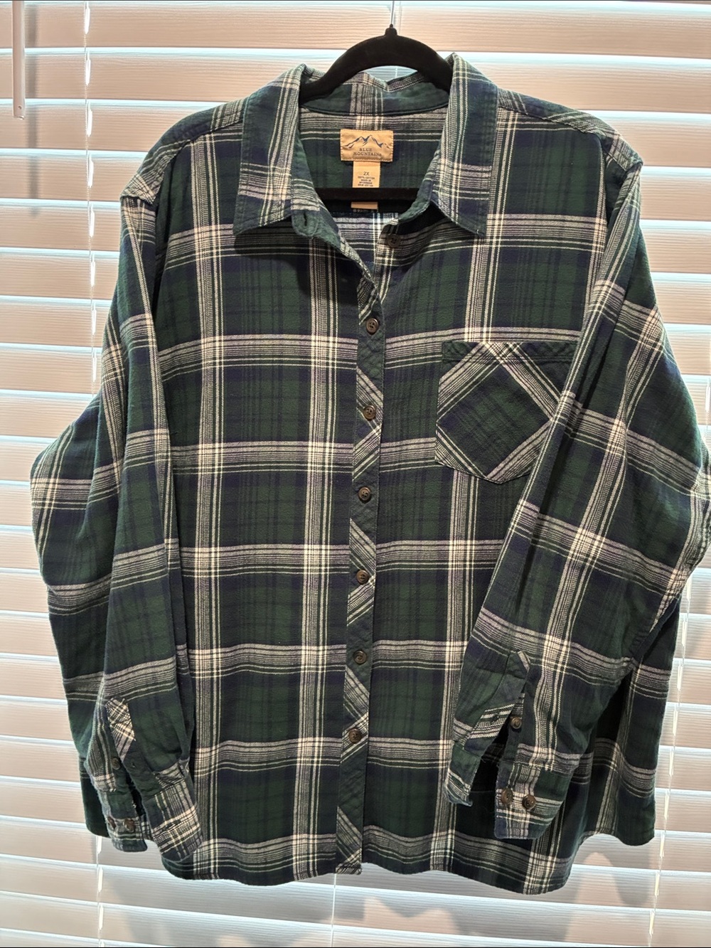 Woolrich Green and Navy Plaid Button-Down Shirt